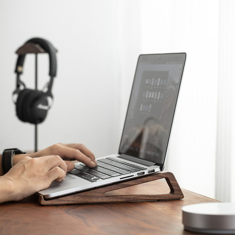 Vertical Laptop Stand - 나무로 만든 노트북 스탠드, 수직형 데스크탑