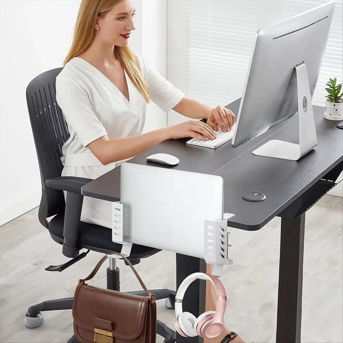 AT42 데스크 사이드 수직형 노트북 스탠드,드릴이 필 - Vertical Laptop Stand 리뷰 및 가격